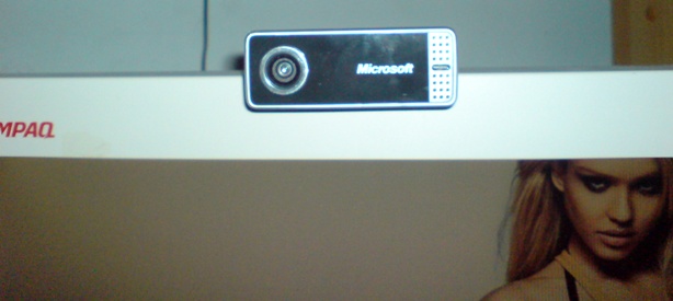 La webcam sur mon écran vue de face